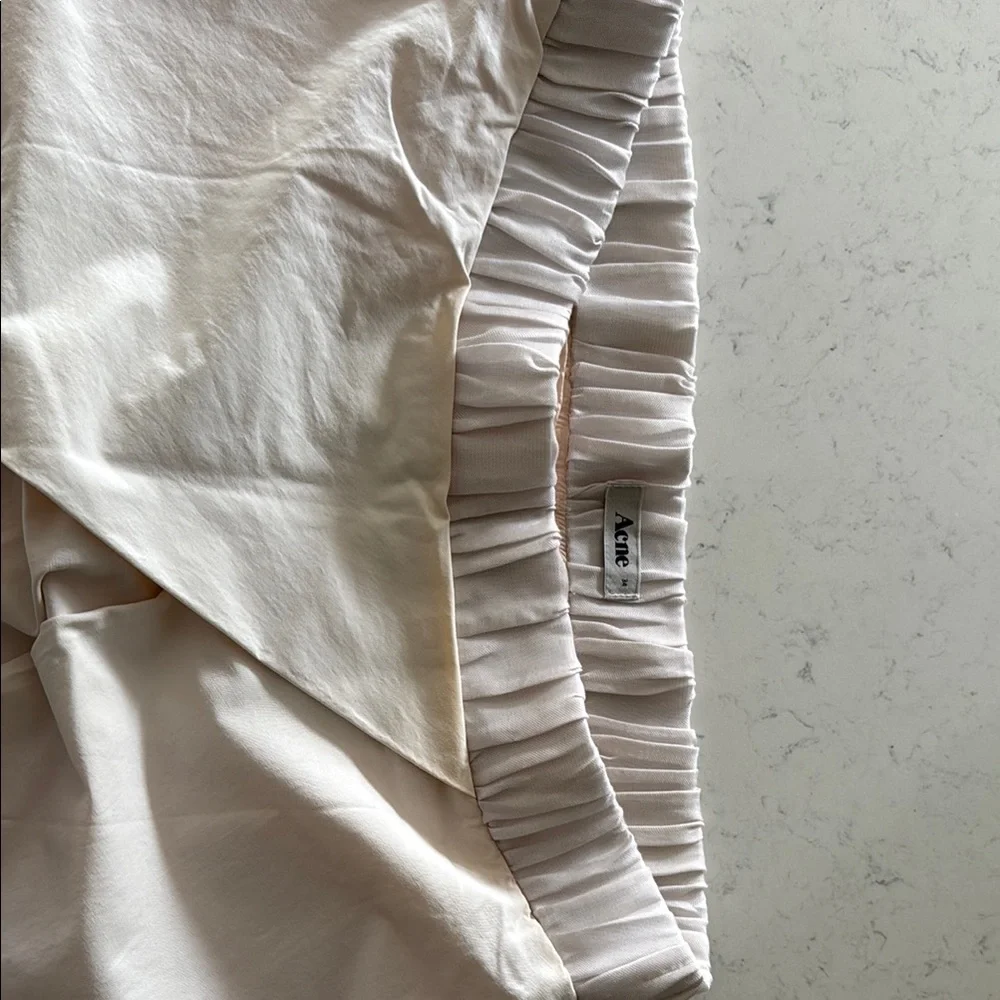 ALO Yoga Cream Pillowcase